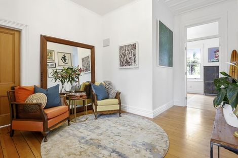 Photo of property in 45 Huka Road, Birkenhead, Auckland, 0626