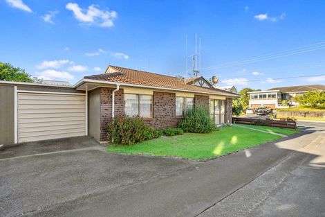 Photo of property in 353a Oceanbeach Road, Mount Maunganui, 3116