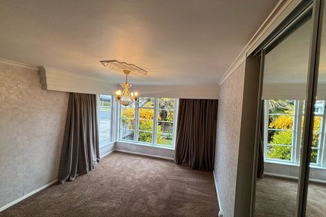 Photo of property in 31 Heretaunga Square, Silverstream, Upper Hutt, 5019