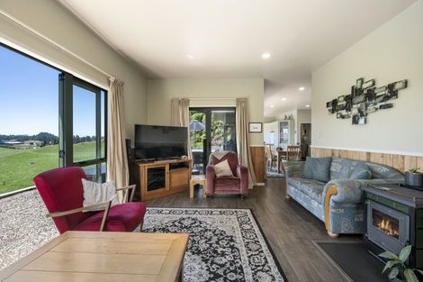Photo of property in 89 Kaharoa Road, Hamurana, Rotorua, 3096