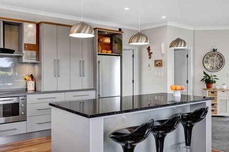 Photo of property in 355 Ngawhini Road, Hawera, 4674