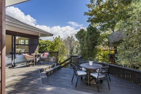 Photo of property in 2/9 Eastwood Rise, Browns Bay, Auckland, 0630