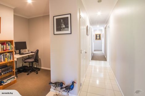 Photo of property in 3 Scarlet Lane, Redwood, Christchurch, 8051