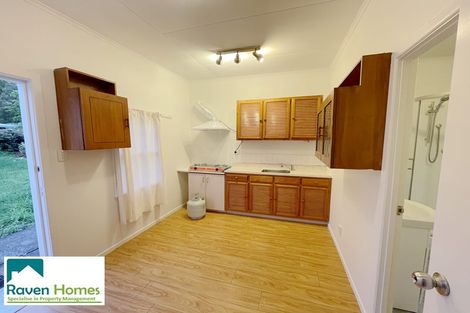 Photo of property in 14 Lincoln Road, Henderson, Auckland, 0610