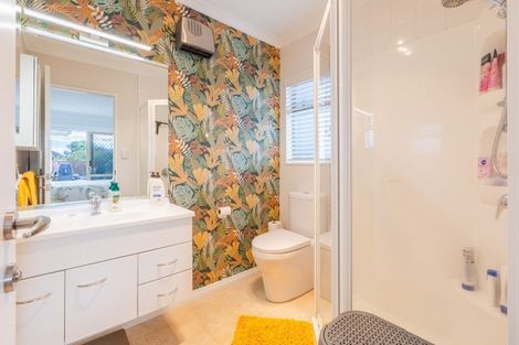 Photo of property in 14 Blythfield Place, Taradale, Napier, 4112