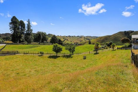 Photo of property in 74 Mania Road, Taumarunui, 3991