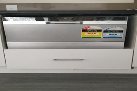 Photo of property in 27b Stott Avenue, Birkdale, Auckland, 0626