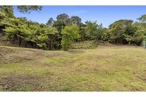 Photo of property in 8 Limmer Place, Browns Bay, Auckland, 0632