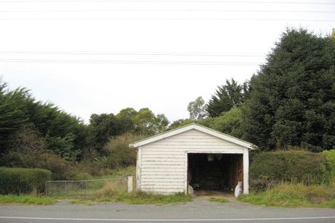 Photo of property in 35 Main Road, Maheno, Oamaru, 9495