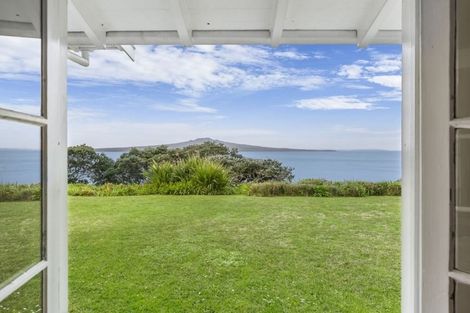 Photo of property in 6 Hamana Street, Narrow Neck, Auckland, 0622
