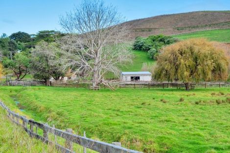 Photo of property in 72 Lyon Road, Waimauku, 0883