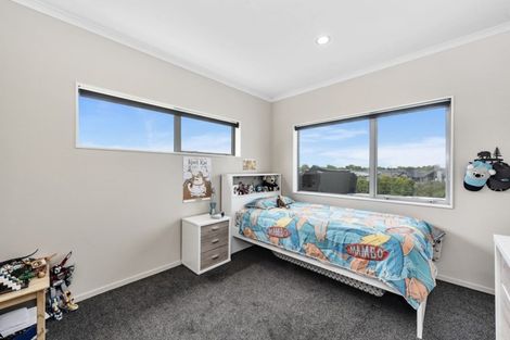 Photo of property in 32 Magellan Rise, Flagstaff, Hamilton, 3210