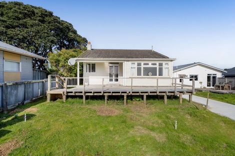 Photo of property in 452 Saint Aubyn Street, Moturoa, New Plymouth, 4310
