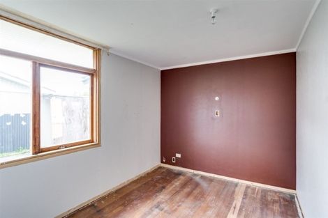 Photo of property in 2 Wycliffe Street, Onekawa, Napier, 4110