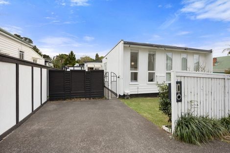 Photo of property in 2/34 Clifton Road, Herne Bay, Auckland, 1011