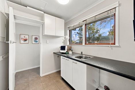 Photo of property in 102 Paparoa Street, Papanui, Christchurch, 8053