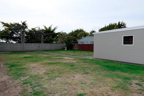 Photo of property in 77 Gray Avenue, Paraparaumu Beach, Paraparaumu, 5032