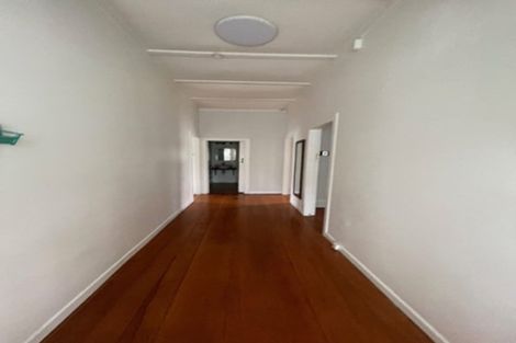 Photo of property in 86 Aroha Avenue, Sandringham, Auckland, 1025