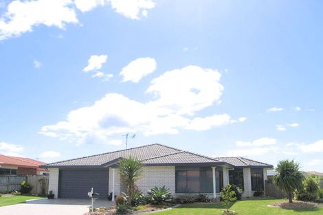 Photo of property in 2 Melia Place, Mount Maunganui, 3116