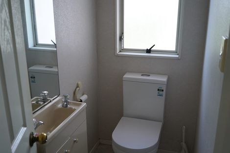 Photo of property in 19 Davington Way, Burswood, Auckland, 2013