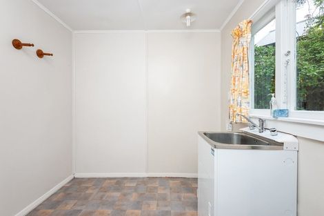 Photo of property in 7 Port Hills Road, Heathcote Valley, Christchurch, 8022