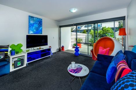 Photo of property in 2/180 Peterborough Street, Christchurch Central, Christchurch, 8013