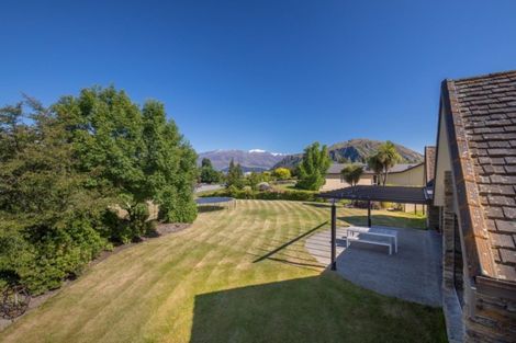 Photo of property in 259 Beacon Point Road, Wanaka, 9305