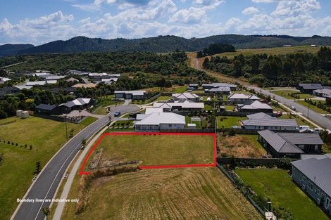 Photo of property in 6 Pukatea Lane, Kinloch, Taupo, 3377