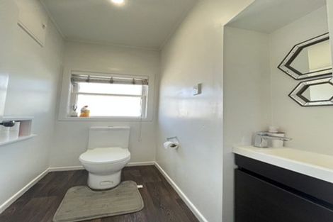 Photo of property in 41 Kiriwai Road, Paremata, Porirua, 5024