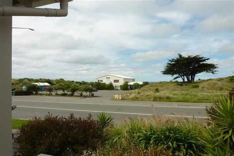 Photo of property in 2/372 Marine Parade, South New Brighton, Christchurch, 8062