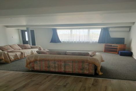 Photo of property in 9 Rotoma Rise, Clover Park, Auckland, 2019