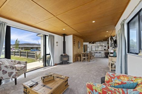 Photo of property in 15 Phoenix Place, Cromwell, 9310