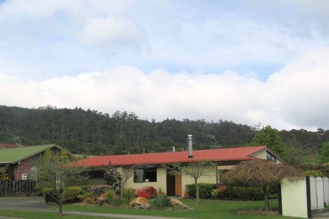Photo of property in 4 Janet Place, Lynmore, Rotorua, 3010