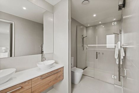 Photo of property in 10 Eaglesfield Close, Westmorland, Christchurch, 8025