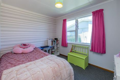 Photo of property in 172 Queen Street West, Levin, 5510