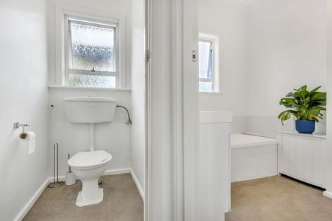 Photo of property in 911 Rangiora Street, Mahora, Hastings, 4120