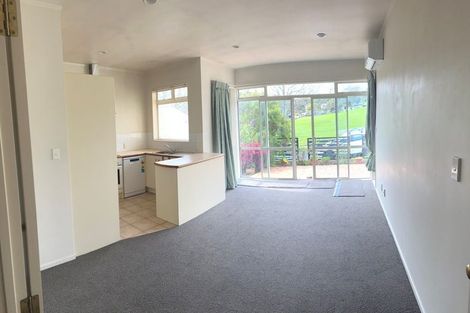 Photo of property in 2/1-5 Gleanor Avenue, Oteha, Auckland, 0632