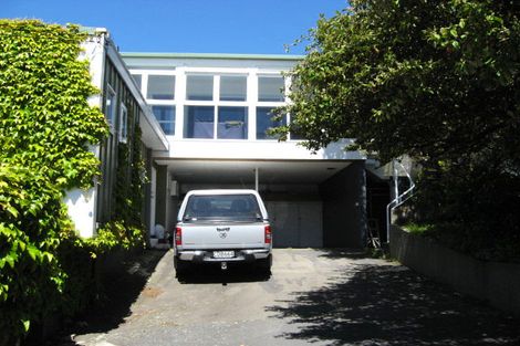 Photo of property in 1/3 Torwood Road, Khandallah, Wellington, 6035