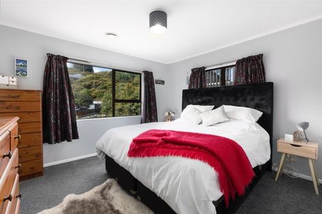 Photo of property in 62 Albatross Close, Whitby, Porirua, 5024