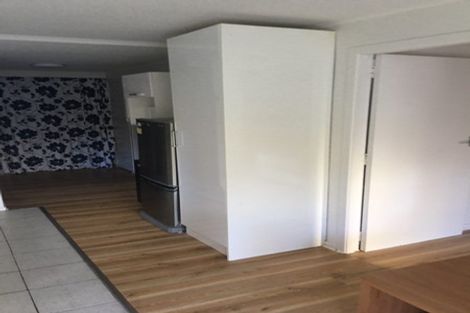 Photo of property in 19 Thurleigh Grove, Karori, Wellington, 6012