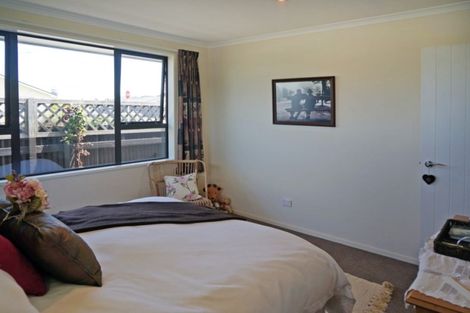 Photo of property in 303 Yarrow Street, Richmond, Invercargill, 9810