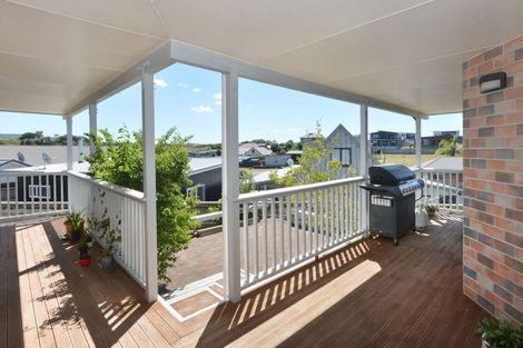 Photo of property in 8 Kihi Place, Ruakaka, 0116