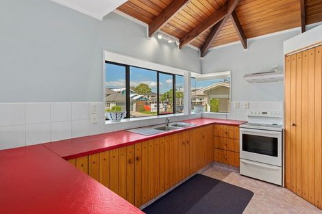 Photo of property in 14 Pitau Road, Mount Maunganui, 3116