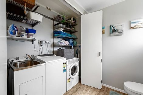 Photo of property in 1/12 Doment Crescent, Orewa, 0931