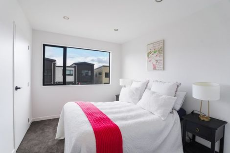 Photo of property in 42 Kiato Lane, Flat Bush, Auckland, 2019