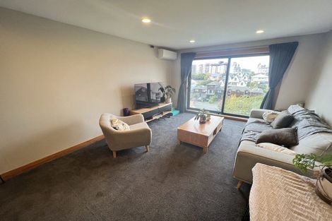 Photo of property in 165 Grant Road, Thorndon, Wellington, 6011