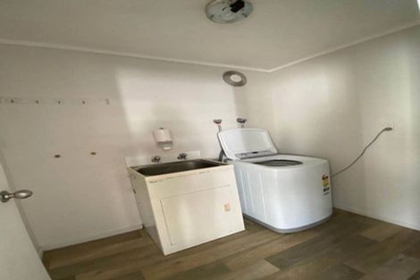 Photo of property in 13 Laser Place, Bayview, Auckland, 0629