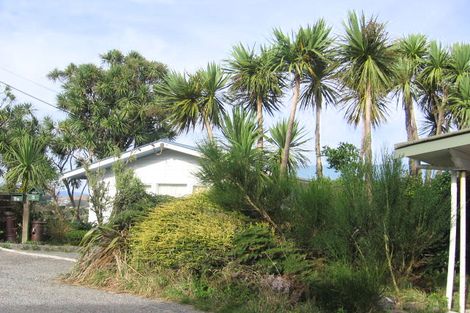Photo of property in 6 Hallewell Crescent, Johnsonville, Wellington, 6037