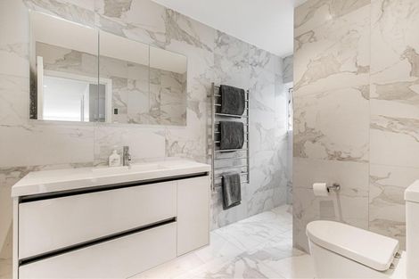 Photo of property in 1/287 Tamaki Drive, Kohimarama, Auckland, 1071