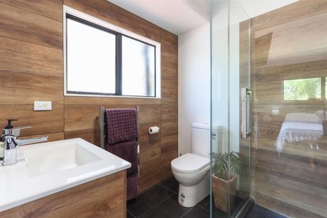 Photo of property in 9 Caulfield Place, Pukehangi, Rotorua, 3015